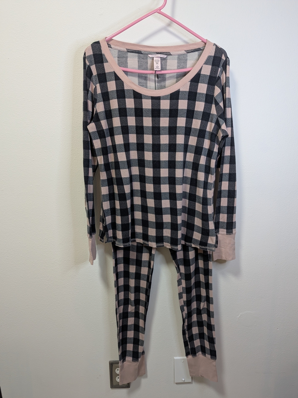Victoria's Secret Pink and Black Checkered Women's Long-Sleeve Pajama Set